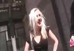 黑色丝袜的热手淫成熟妈妈