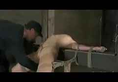 Proshmandovka蒂芙尼在餐厅的厕所乱搞肛门
