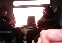 男人perdolit在屁股金发女郎与轻束缚