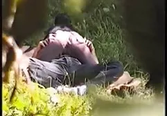 Luda和大胸部在他妈的之前洗澡