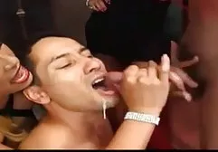凯莉与小屁股搞屁股