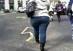 成熟女同性恋straponite癌症年轻情妇
