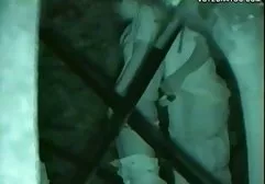 在海滩上的粗糙性与暨里面