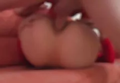 维卡长大了，在车里干了钱