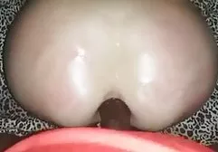 瑜伽后两名运动员的同性恋性行为