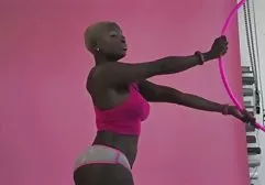 卷曲公主的绷带和折磨与震惊