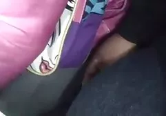 捷克宝贝给男朋友一个口交，骑他的阴茎