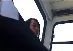 私密的聊天室与丰满的婊子