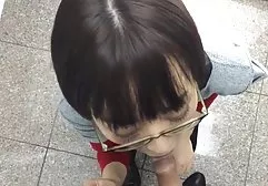 年轻的家伙性交成熟的金发女郎
