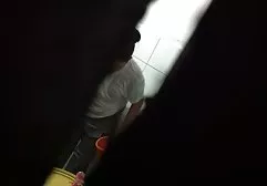 在嘴的美丽的小鸡花花公子射液