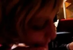 赤裸的怀孕女孩想念她的未婚夫