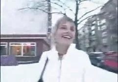 Sonnyu在屁股上干了他老娘