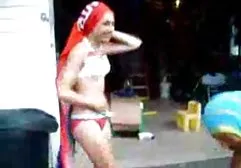 热的继母给了一个年轻的继子