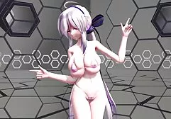 美丽的女同性恋者在卧室里做爱
