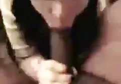 男生在更衣室里偷看了同学