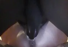 性交的小鸡和自己很高兴