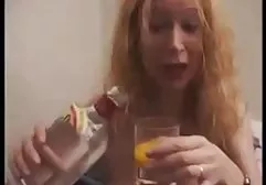 性感的女儿乱搞与她的父亲