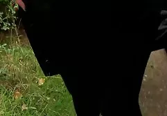 绝望的Zoe Voss在浴室里舔女朋友的阴部