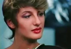 丈夫早上在床上干了他美丽的妻子