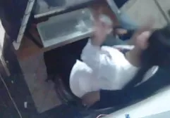 电影制作人拍摄床上性爱场面