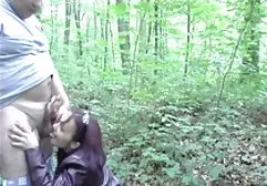 匪徒脱掉了厚脸皮的婊子