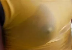 身材苗条的大溪地暨猫咪暨