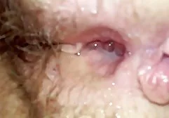 对几个贪得无厌的学生来说，性交很久