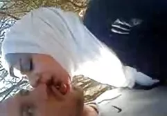 在各种姿势的相机上炸他的亲爱的