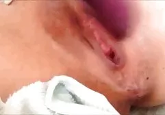老变态被他最好朋友的妻子美丽的脚带走了