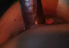 可爱的金发女郎不加选择地性交
