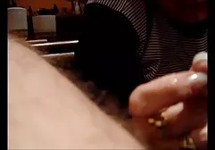 瘦的俄罗斯小鸡炫耀