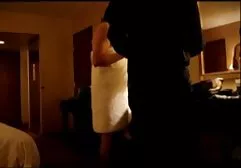 红头发的Shmara同意他妈的钱