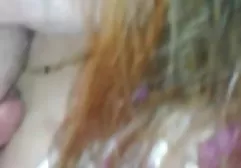艾拉与辫子跳上一个站立的阴茎从心脏