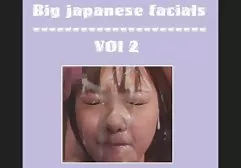顽皮的女孩与聪明的弹性屁股要求肛门他妈的
