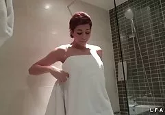 男性他妈的婊子后高品质的口交