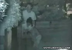 大公马在领域盖帽种植了浅黑肤色的男人